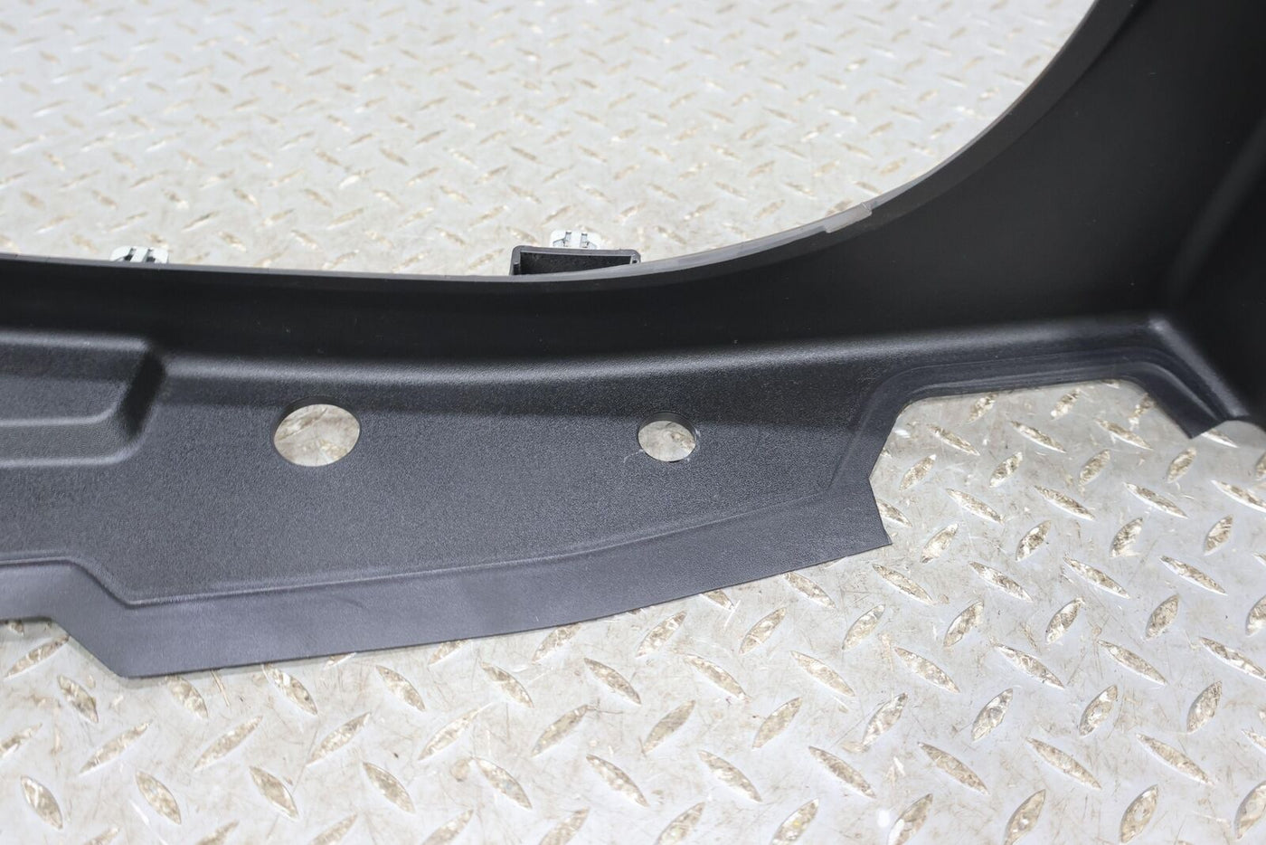 22-24 Rivian R1S Left Upper Interior Tailgate Trim Panel (Black) C300044301-F