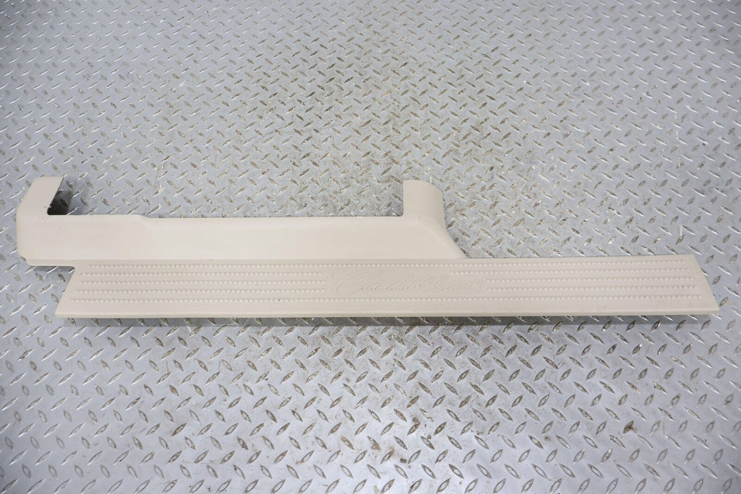 02-06 Cadillac Escalade Short WB Front Pair Door SIll Entry Plates (Shale 152)