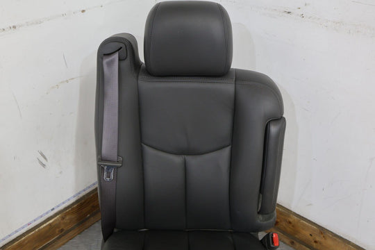 03-06 Chevy Avalanche Front Right Leather Power Seat (Dark Charcoal 692) Tested