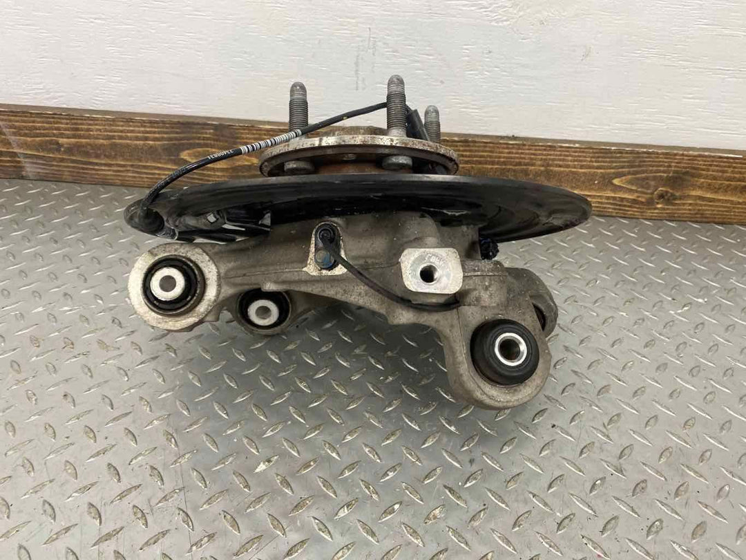 16-21 Camaro SS (W/O 1LE Track Pkg) Right RH Passenger Rear Knuckle W/Hub