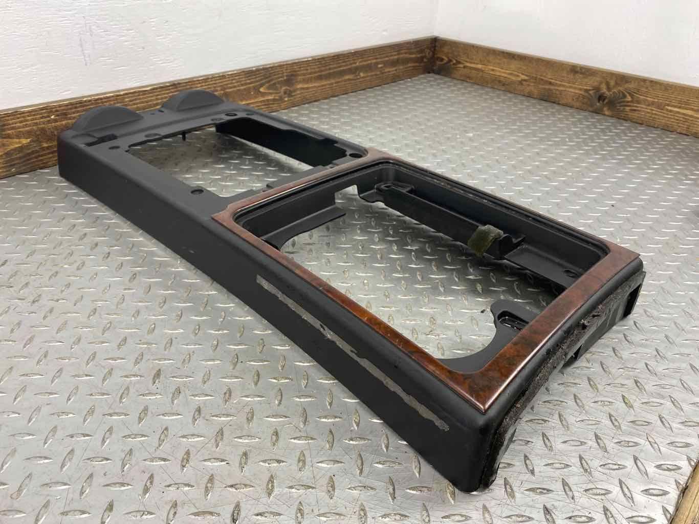 03-07 Hummer H2 Center Console Top Trim Panel Cover Arm Rest Surround OEM