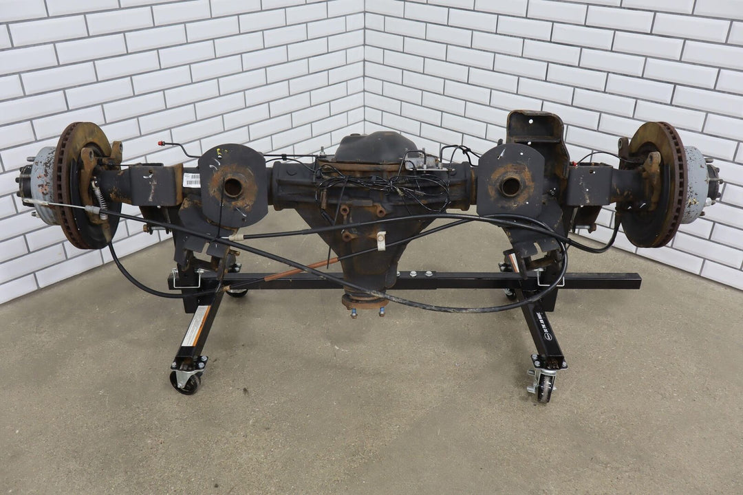 14-18 Ram 2500 4x4 Mega Cab Solid Rear Axle W/ 3.73 Ratio Differential (98K)