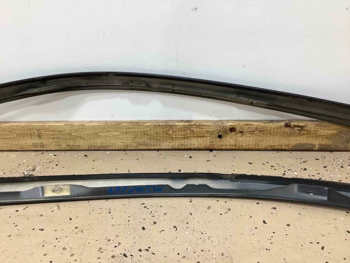 91-99 Dodge Stealth/3000GT LH/RH Pair of Exterior A Pillar Trim (Corse Gray Met)