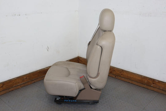 03-06 Silverado/Yukon/Tahoe/Suburban Front Right Leather Bucket Seat-Neutral 522