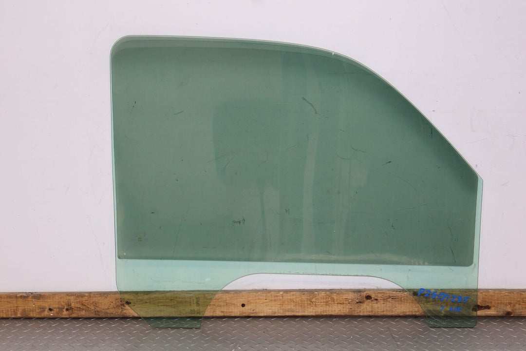 00-06 Yukon/Escalade Front Left LH Door Window Glass (Self Tint) Glass Only