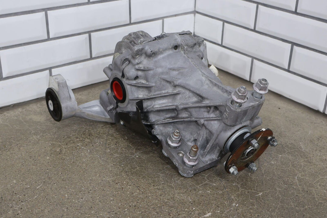 17-20 Fiat 124 Spider Rear 3.58 Differential Carrier (1.4L/Auto Trans) 62K Miles