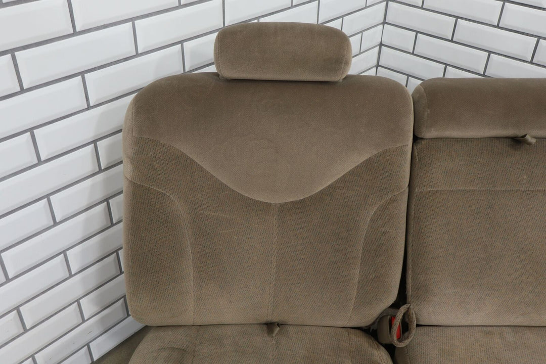 99-02 Sierra Silverado Crew Cab 2500/3500 Cloth 2nd Row Seat (Neutral 52D)