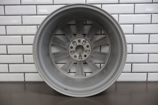 16-20 Tesla Model X Single (1) 20x9.5 Wheel OEM W/ Cap (Curb Rash) Silver