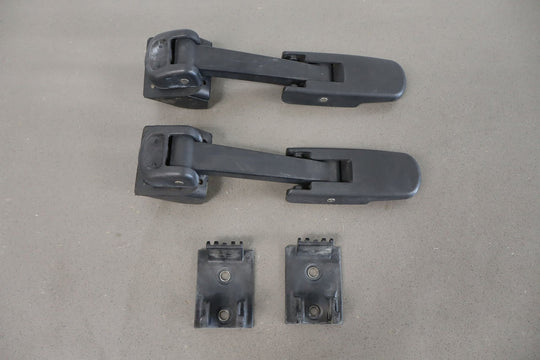 https://i.ebayimg.com/00/s/MTA2N1gxNjAw/z/7xUAAeSwZQpqBTHG/$_57.JPG?set_id=8800005007