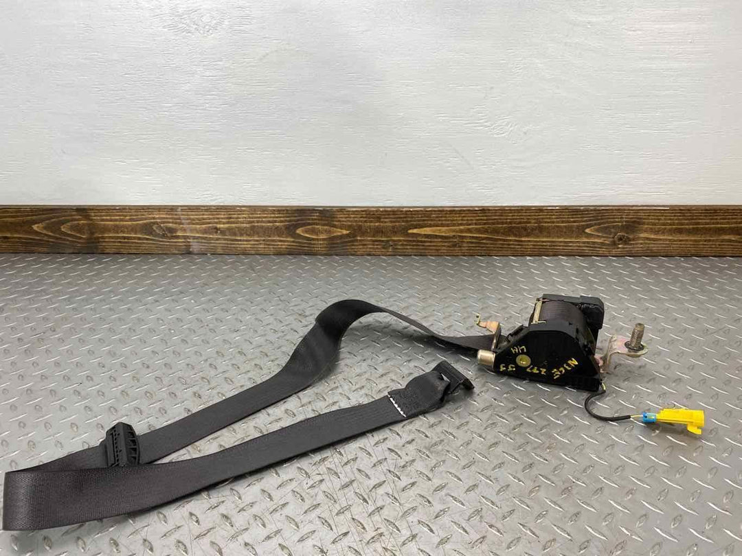 2003-2006 Chevy SSR Front Left LH Driver Seat Belt Retractor (Black 19i)