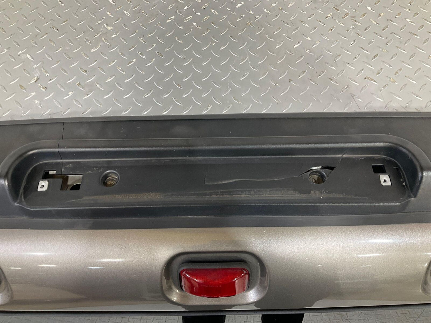 03-09 Hummer H2 Decklid Hatch BARE (Graystone Metallic 16u) See Description