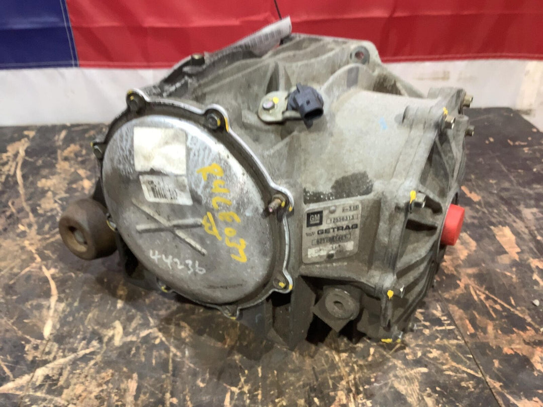 97-04 Chevy C5 Corvette Rear Differential Carrier 3-Rib 3.15 G90 (Auto Trans)