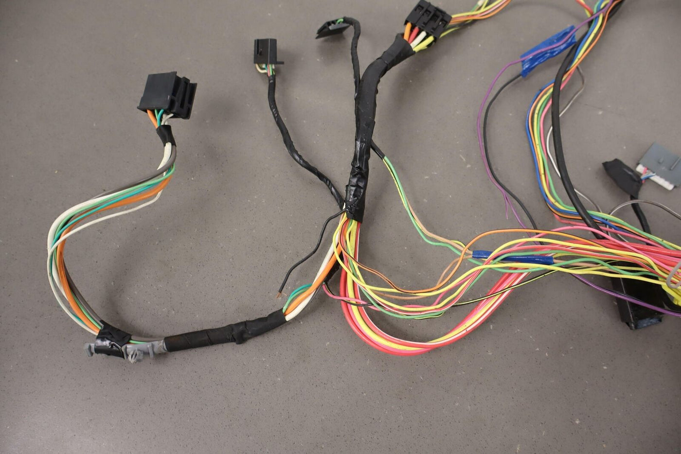 2003 Hummer H2 Steering Column OEM Wiring Harness (See Photos)