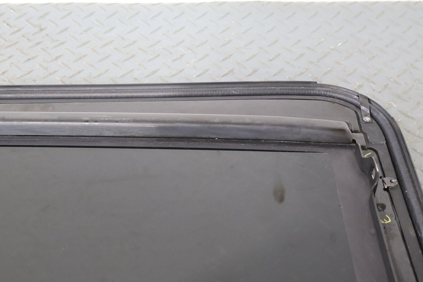 03-09 Hummer H2 SUV Sunroof Window Glass (Glass Only) OEM