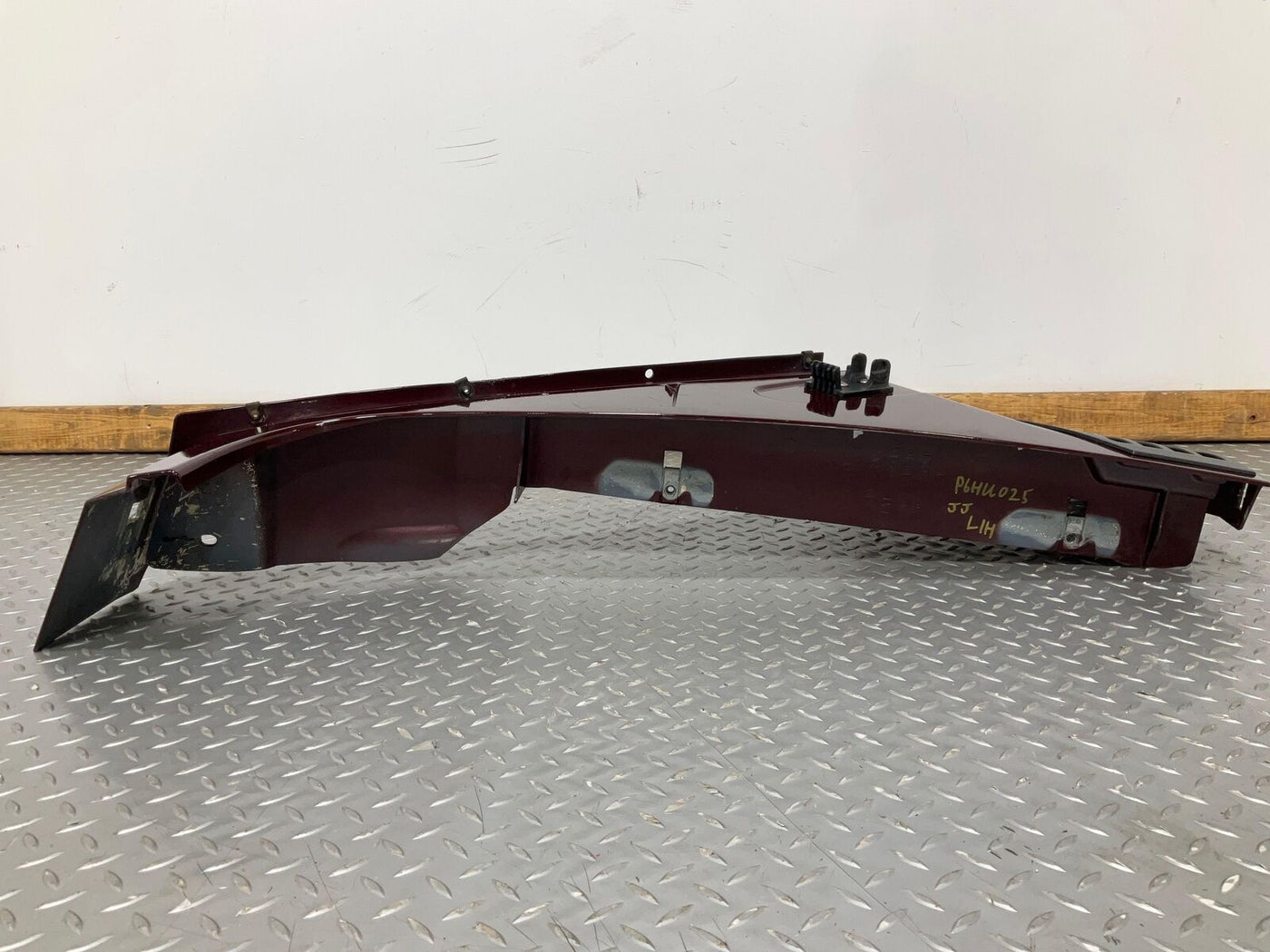 03-09 Hummer H2 Driver Left LH Front BARE Fender (Twilight Maroon Metallic 49U)