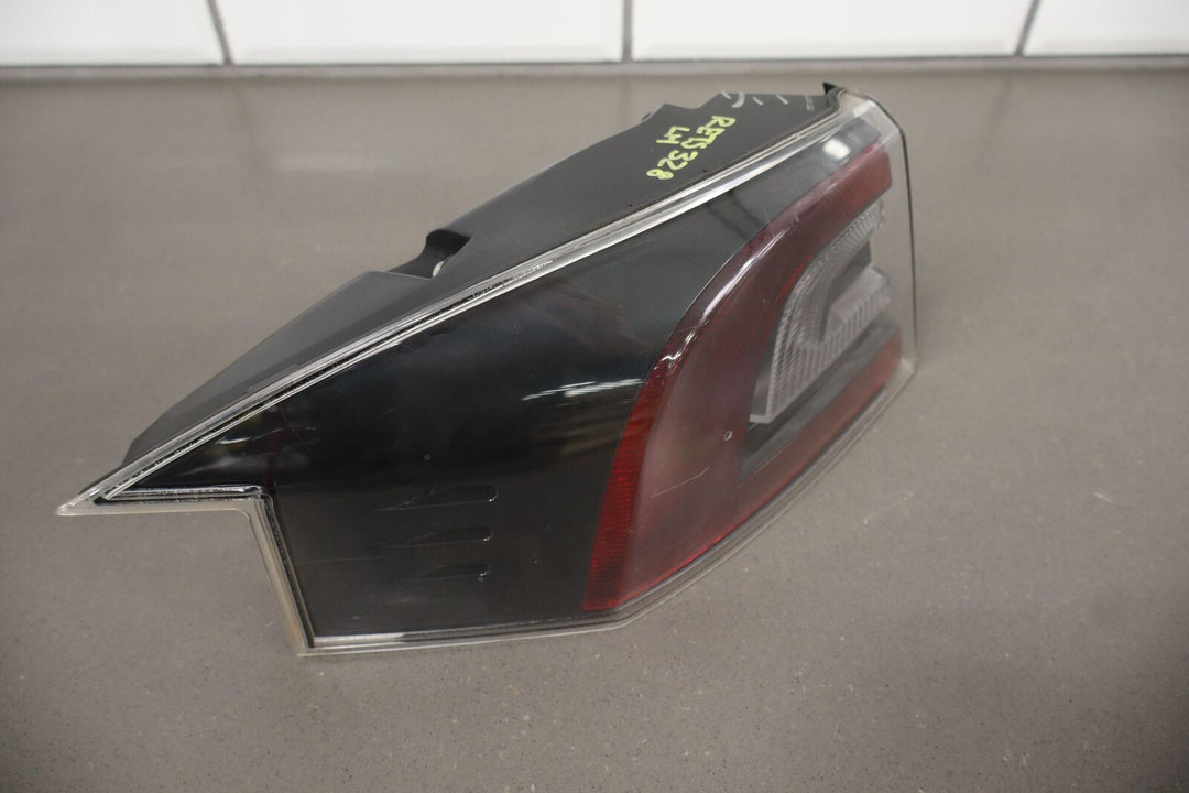 2012-2020 Tesla Model S Driver Left Outer Tail Light (Body Mounted)