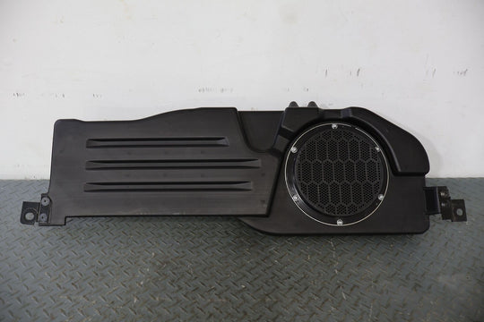 19-22 Ram 2500 / 3500 OEM Alpine Subwoofer Speaker W/ Enclosure (05064369AB)