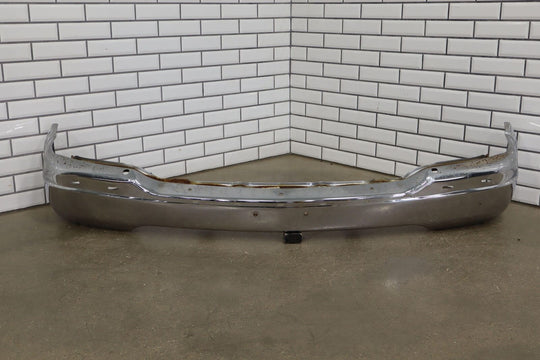 00-06 GMC Yukon / 90-02 GMC Sierra OEM Chrome Front Bumper Bar