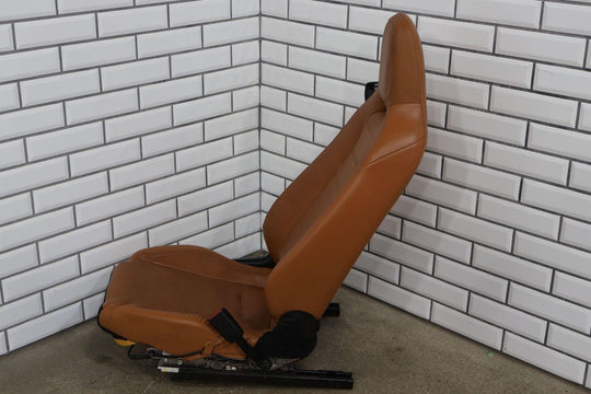 17-19 Fiat 124 Spider Lusso Front Right RH Manual Leather Seat (Saddle Leather)