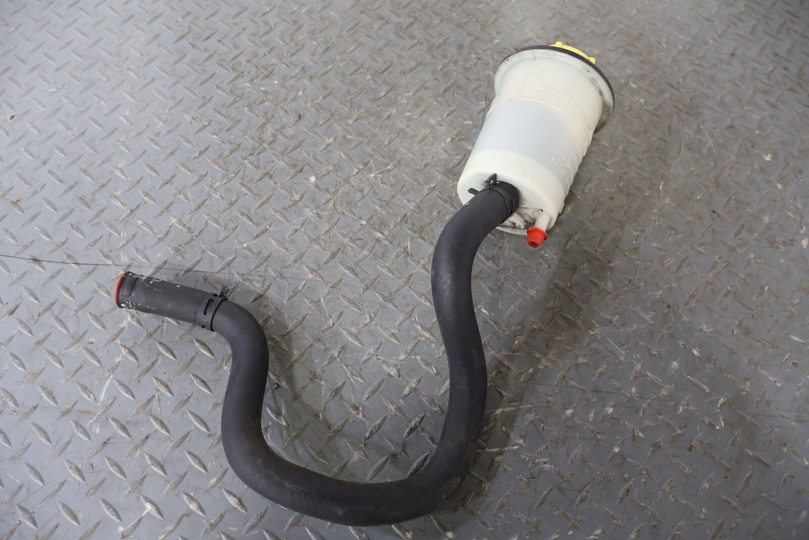 1012 Land Rover Range Rover Sport Hydraulic Suspension Reservoir W