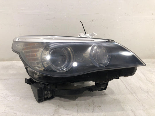 2008 - 2010 BMW E60 E61 M5 550i 535i Right Xenon Adaptive Headlamp OEM - Fogged