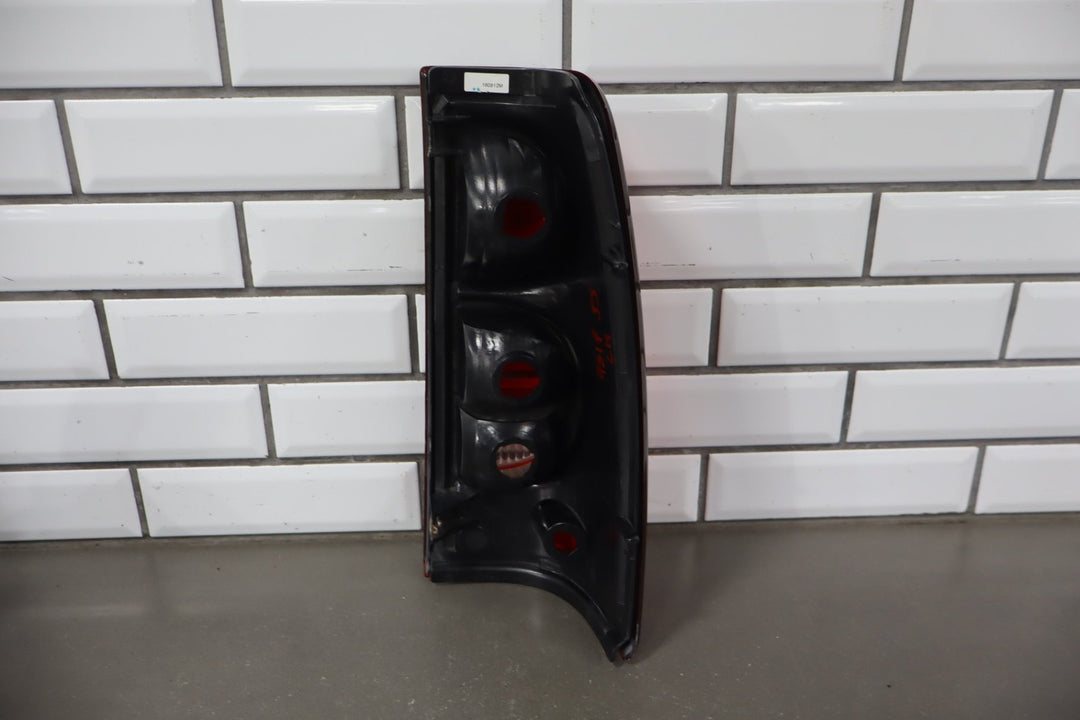https://i.ebayimg.com/00/s/MTA2N1gxNjAw/z/BsIAAeSw0y9pvbMf/$_57.JPG?set_id=8800005007