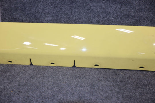 02-05 Ford Thunderbird Passenger Right Lower Rocker Moulding -Inspiration Yellow