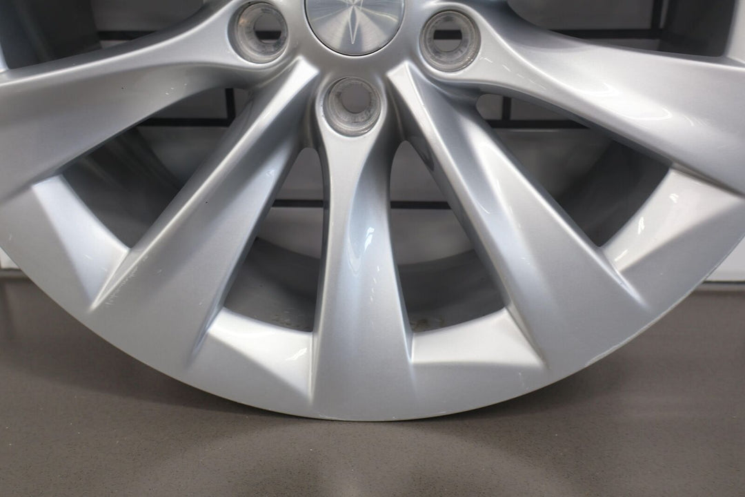 2016-2020 Tesla Model S 19x8 OEM 10 Spoke Wheel W/Center Cap (Silver) Face Marks