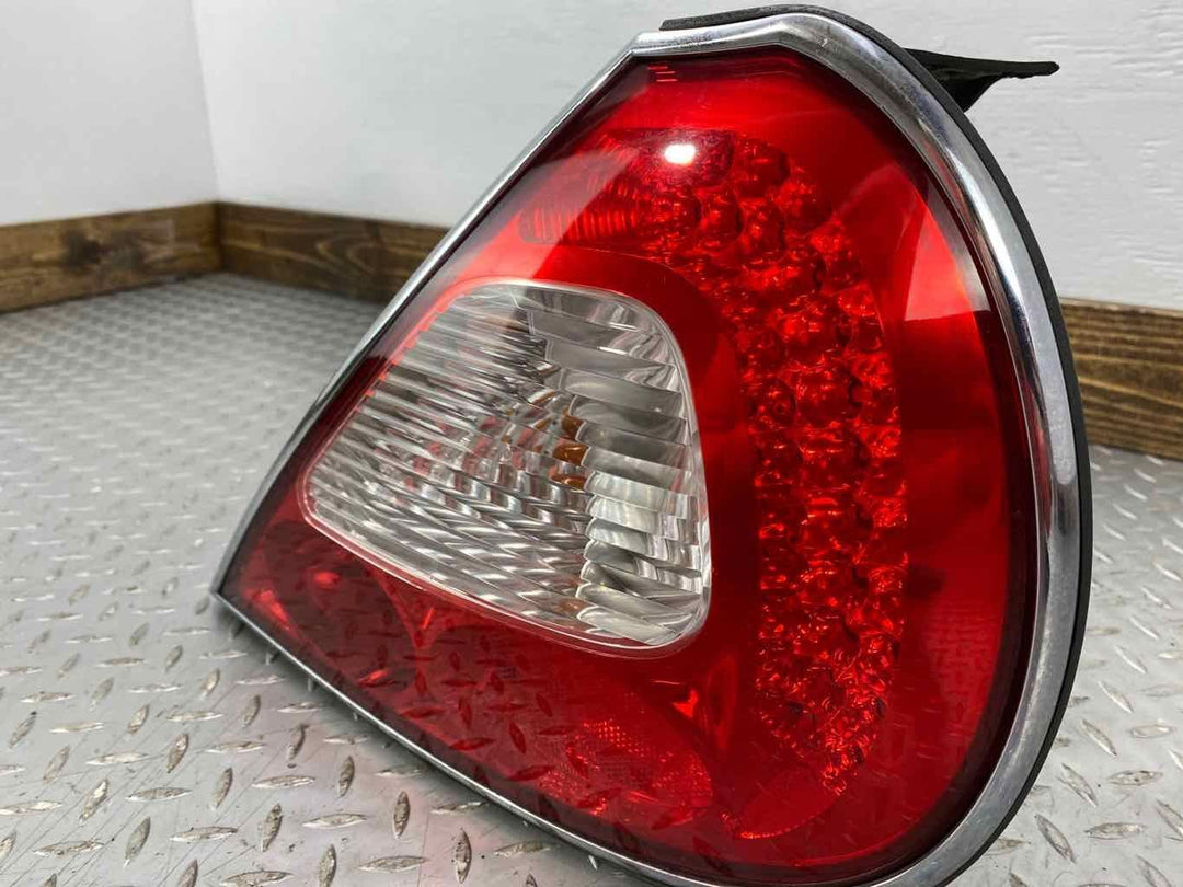 04-07 Jaguar XJR Passenger Right Rear Tail Light (Chrome Bezel) Unable To Test