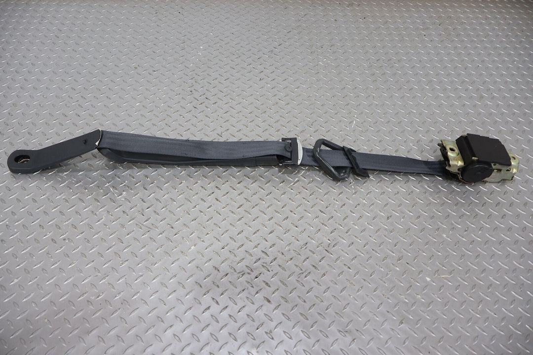 96 Pontiac Firebird Coupe Front Right Passenger Seat Belt Retractor Graphite 12i