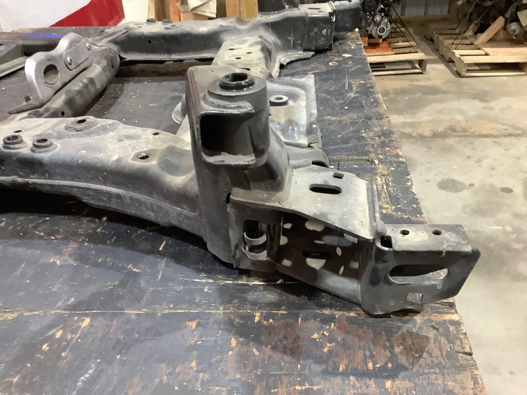 14-19 Mercedes CLA45 AWD 117 Type Bare Front Undercarriage (No Arms)