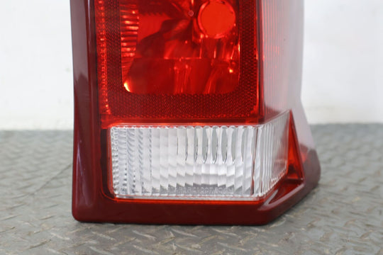 02-06 Cadillac Escalade Short WB Rear Right RH Tail Light Lamp (Tested) OEM