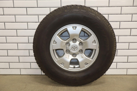05-15 Toyota Tacoma 16x7 5-Spoke Wheels & Tires