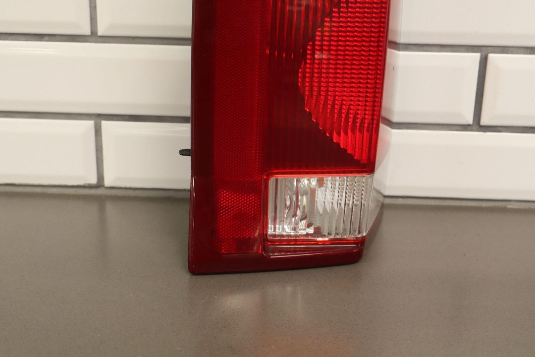 02-06 Cadillac Escalade Short WB Rear Left LH Tail Light Lamp (Tested) OEM