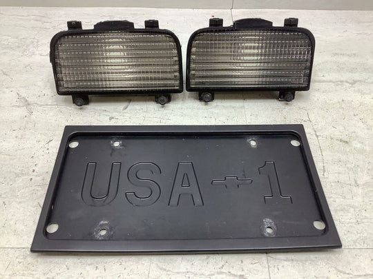 92-96 Chevrolet Corvette Backup Lamps W/ Tail Finish Panel