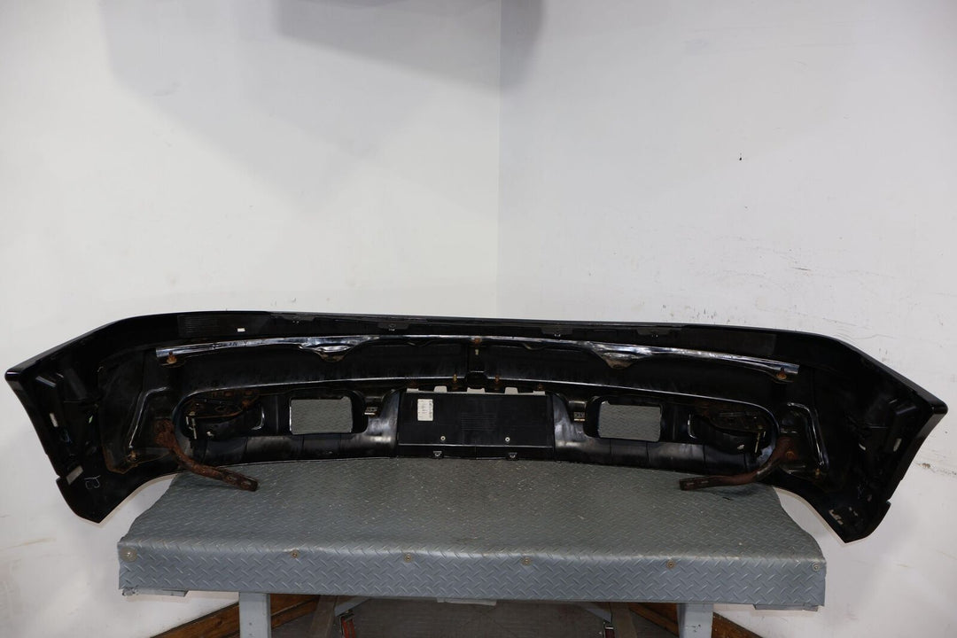 02-06 Cadillac Escalade Front Bumper Cover W/ Fog Lights (Black Raven 41U)