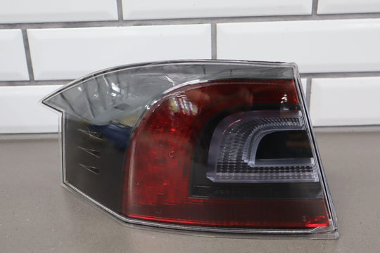 2016-2021 Tesla Model S Left Outer Tail Light Assembly OEM 6005918-00-G