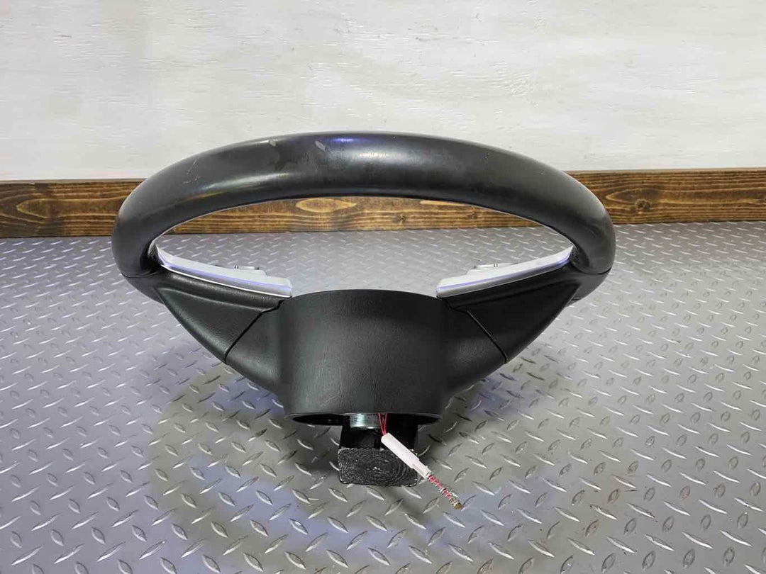 03-06 Chevy SSR Driver Leather Steering Wheel W/Switches (Black/Silver)