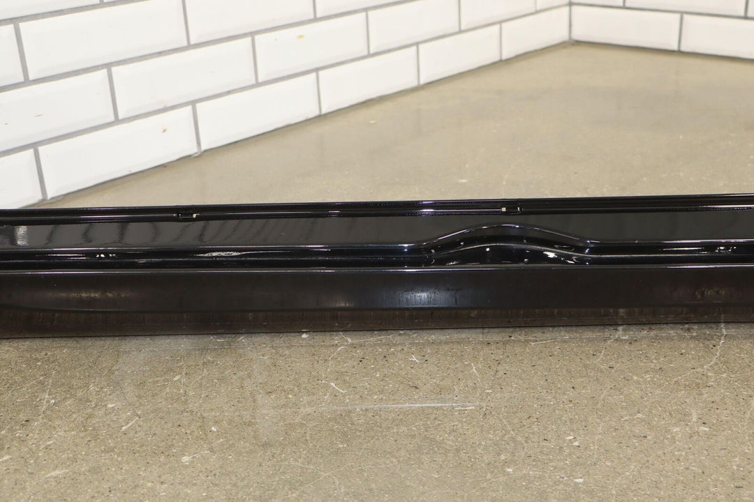 2021-2024 Tesla Model S Passenger Right Rocker Molding / Side Skirt (Black SOLB)