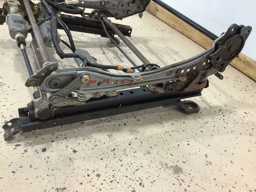 00 Lexus LX470 Passenger Right Front Seat Track W/Motors/Tracks/Base (See Notes)