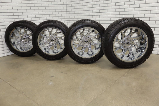 03-07 Hummer H2 Set of 4 Aftermarket 22x12 Fuel Runner Chrome Wheels & Tires