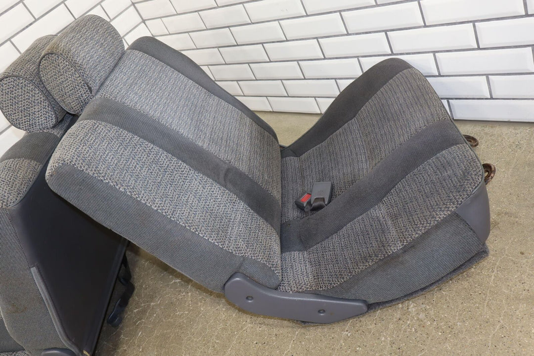 1992 Toyota Land Cruiser Pair LH&RH 2nd Row Cloth Seat (Gray FD10) Some Tears