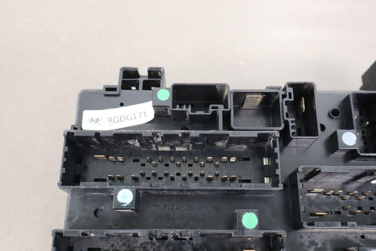 14-19 Ram 1500 3.0L Diesel Engine Fuse Relay Junction Box (68258536AA) 93K