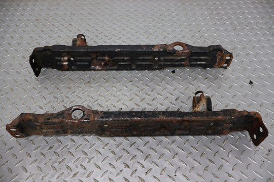 93-95 Toyota Land Cruiser Radiator Mounting Brackerts (4.5L 1FZ-FE) Rusty