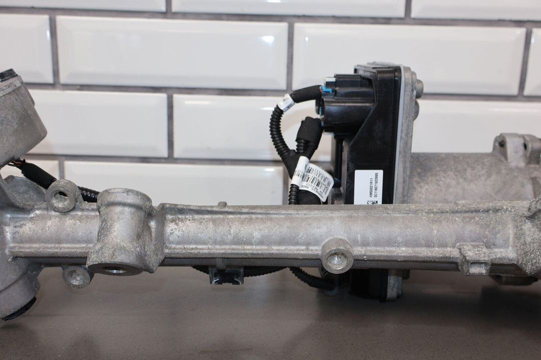 18-22 Tesla Model 3 Power Steering Rack & Pinion (90K) 1044831-98-E