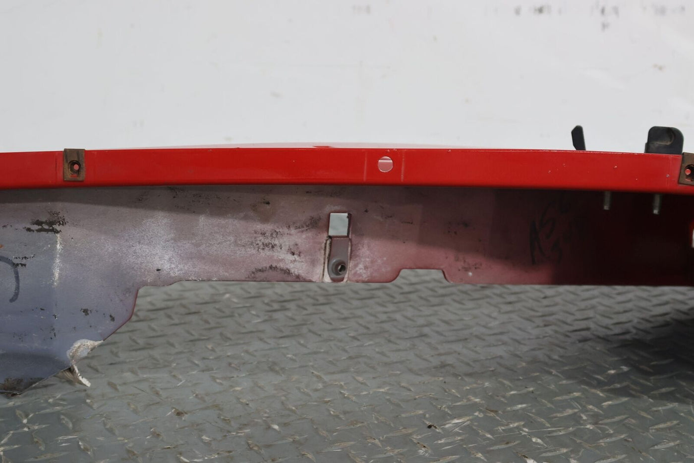 03-09 Hummer H2 Right RH OEM Front Fender Bare (Victory Red 43U) See Notes