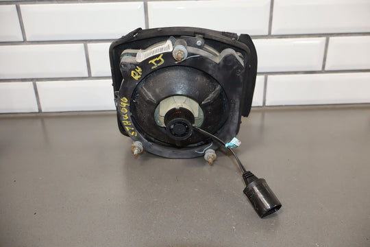 https://i.ebayimg.com/00/s/MTA2N1gxNjAw/z/2HoAAeSwb1Zpxs89/$_57.JPG?set_id=8800005007