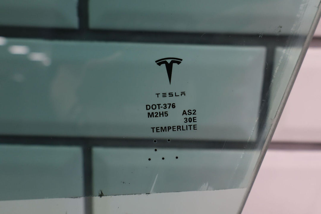 2012-2015 Tesla Model S Front Left LH Driver Door Window Glass (Self Tint)