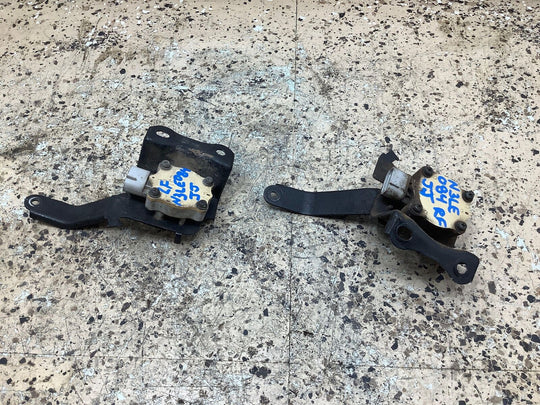 03-04 Lexus LX470 Pair of Front Suspension Height Sensors OEM