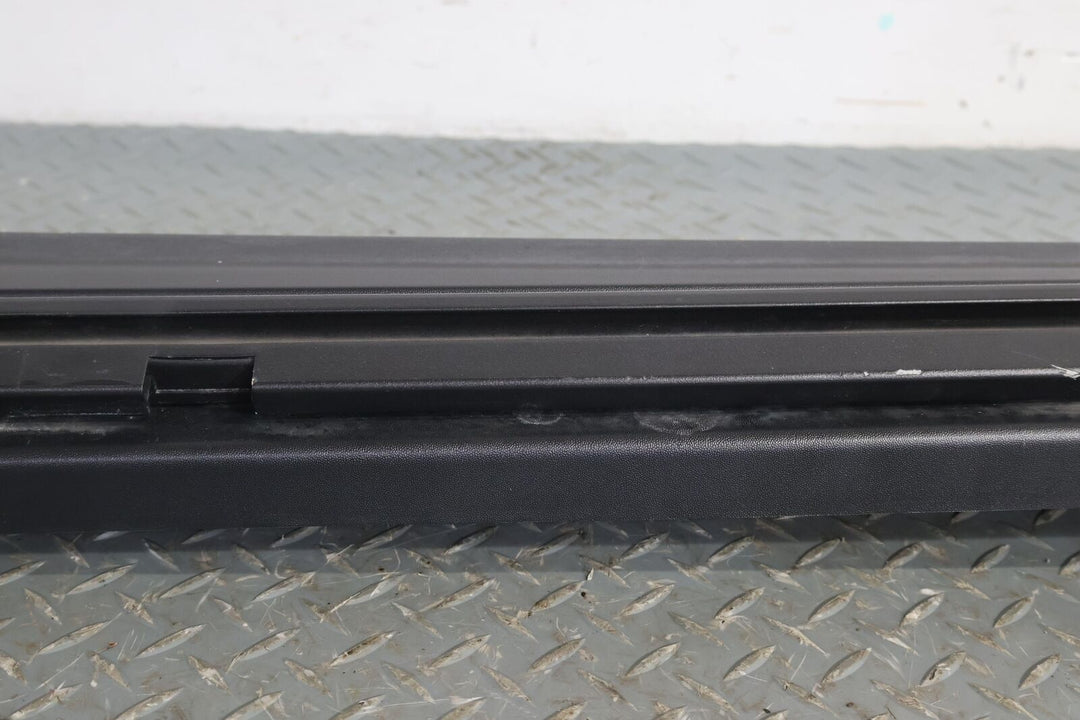 05-07 Hummer H2 SUT Right RH UPPER Bed Side Moulding (Textured Black) SUT ONLY